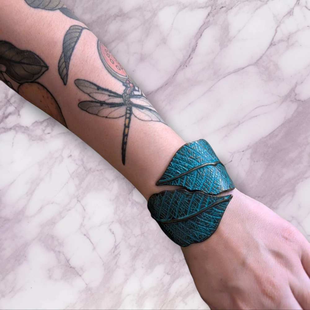 Vintage Hinged Enamel Cuff bracelet leaf